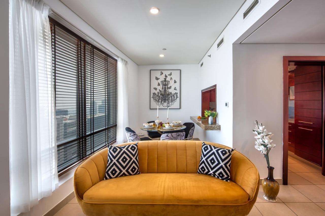 Durrani Homes - Iconic Burj Views Living ดูไบ ภายนอก รูปภาพ